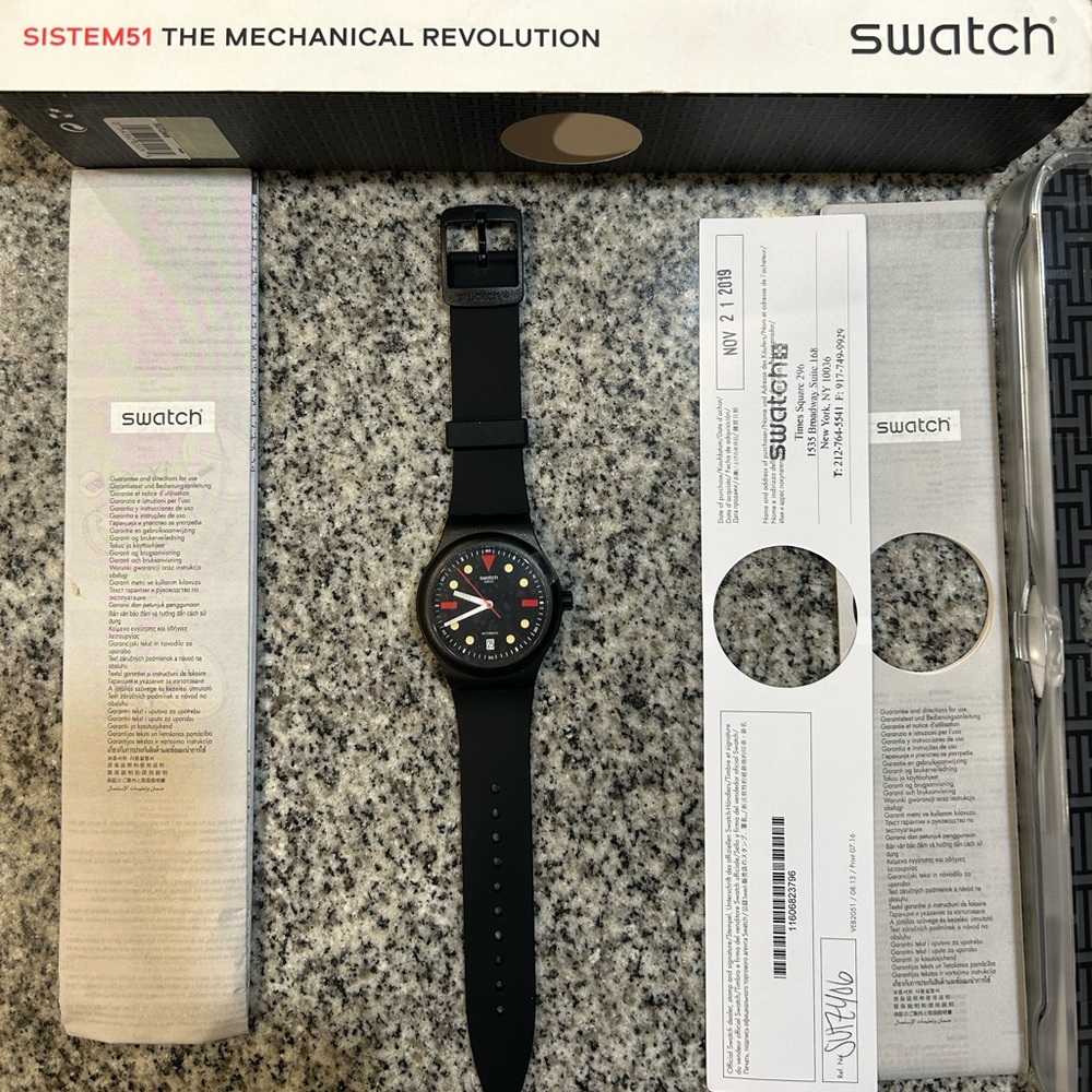 SWATCH SISTEM51 HODINKEE.